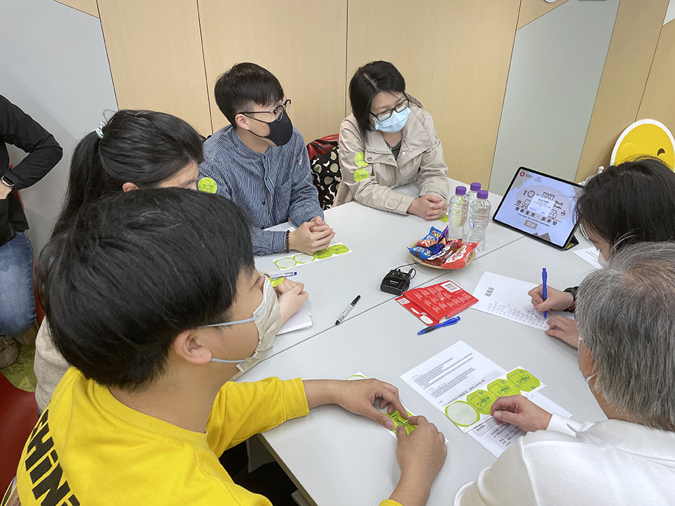 原型改良：樂齡家居遊戲程式工作坊 相片