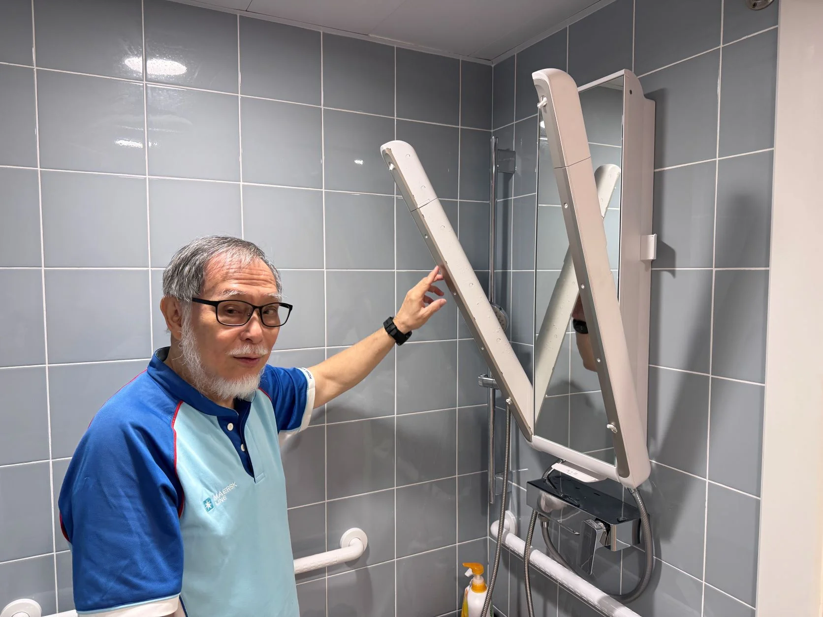 User Experience: A Bathing System Supporting Independent Living for Older Adults and Intergenerational Inclusion Image